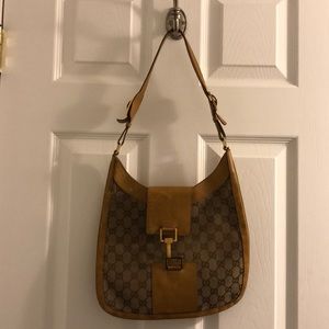 Very used Gucci bag